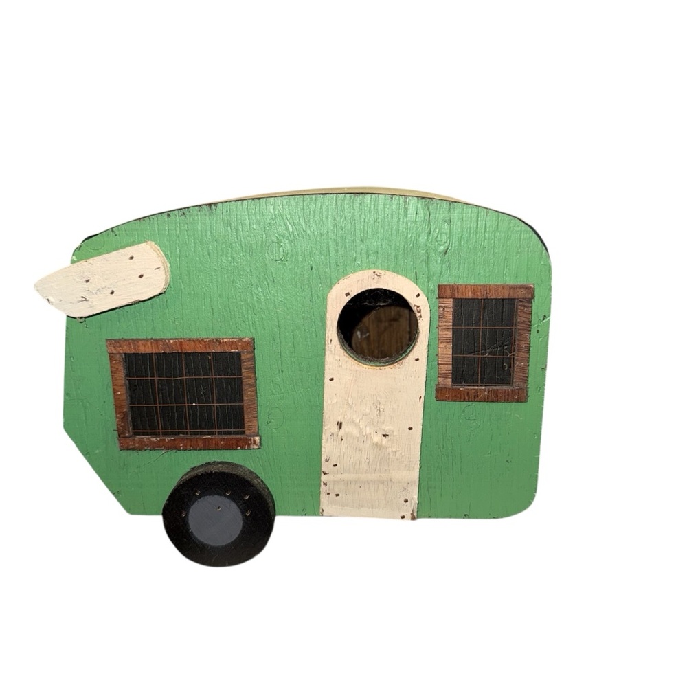 Vintage‎ Hand Crafted Green Camper Bird House Never Used Metal & Wood